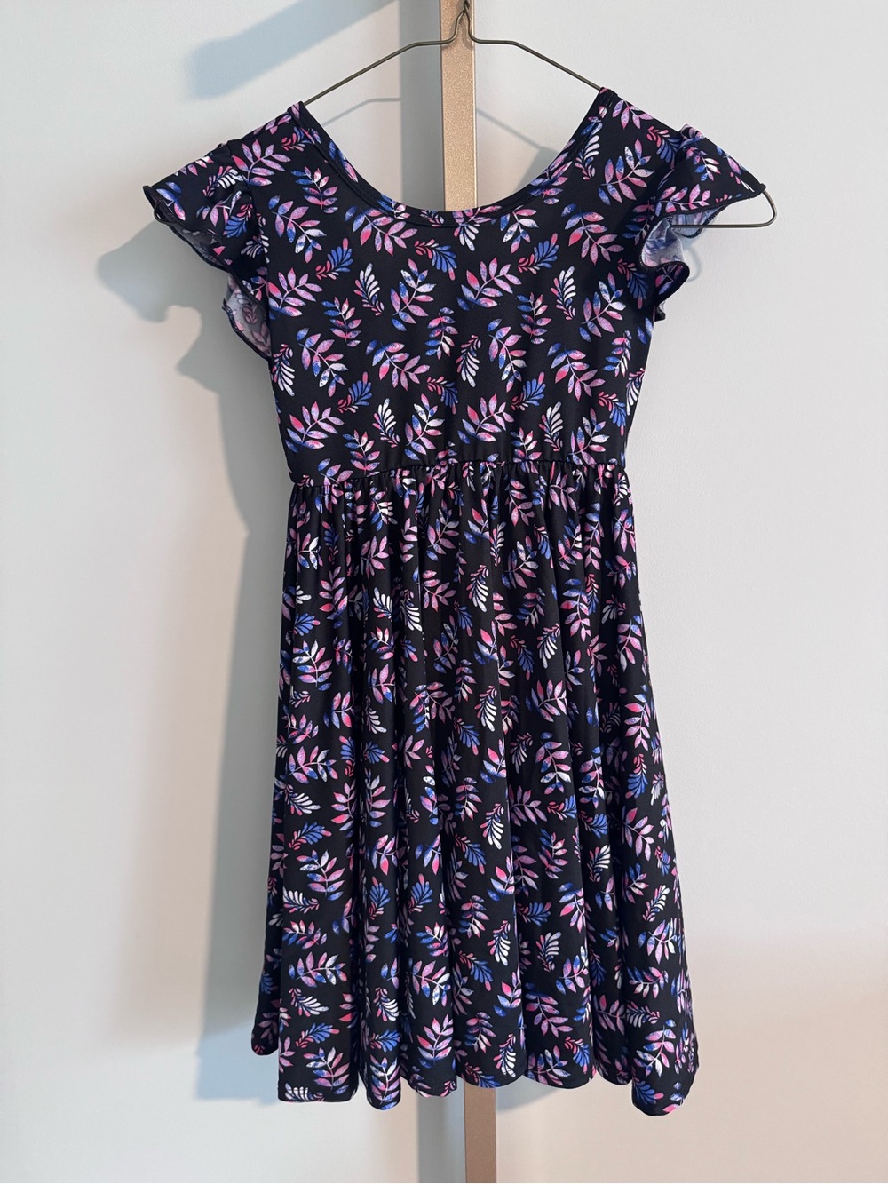 Dot Dot Smile Flutter-Sleeve Dress